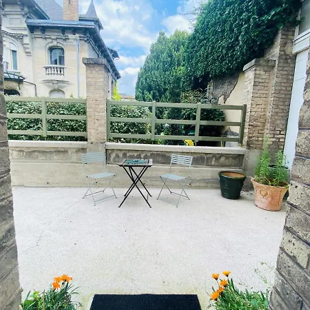Apartamento Centre Maisonnette Proche Cathedrale Avec Terrasse Reims